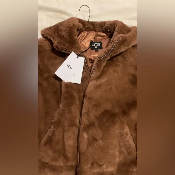 UGG Mandy faux fur brown hoodie - Picture 2 of 3